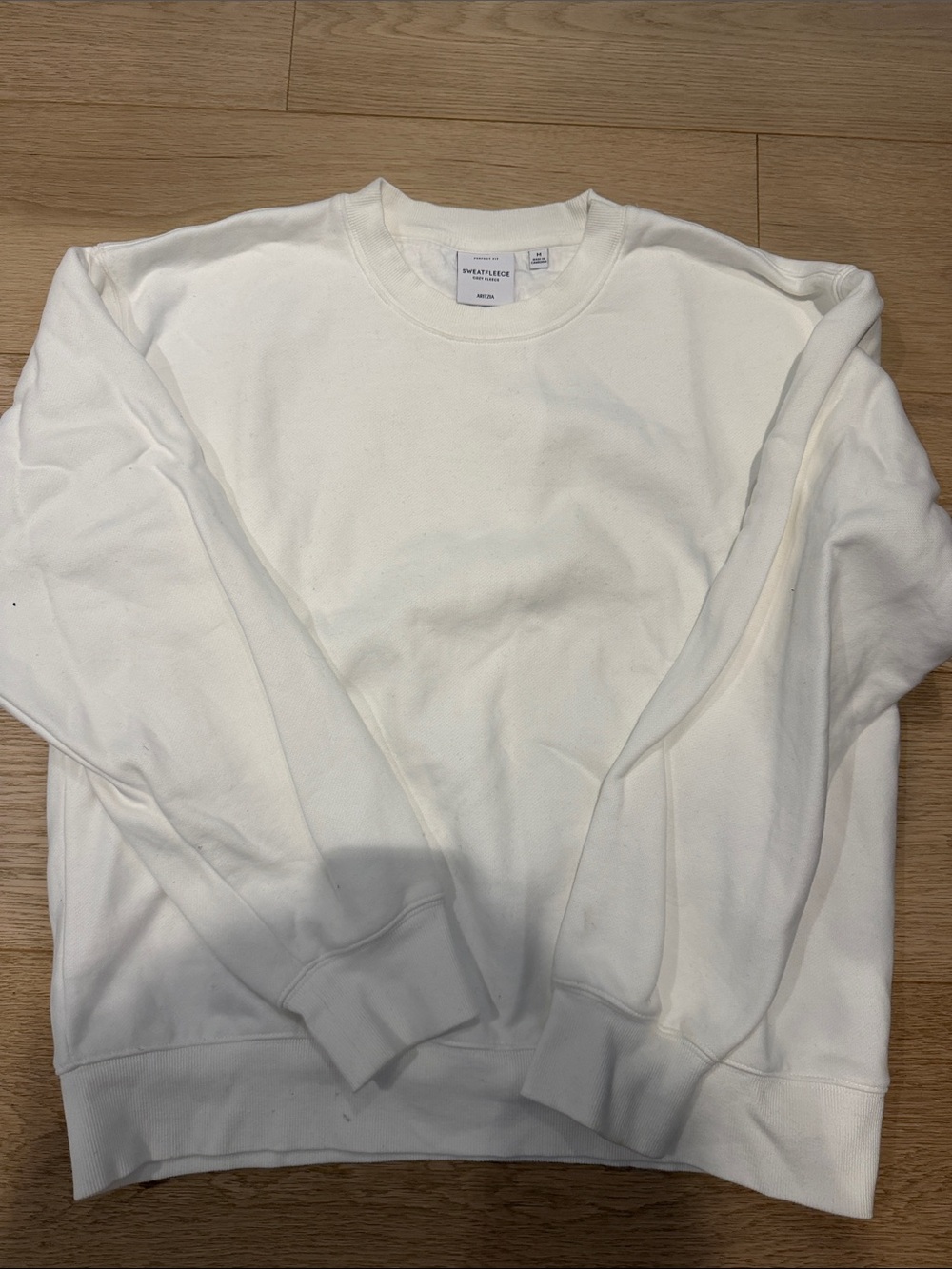 Aritzia Men's White Crewneck Sweatshirt